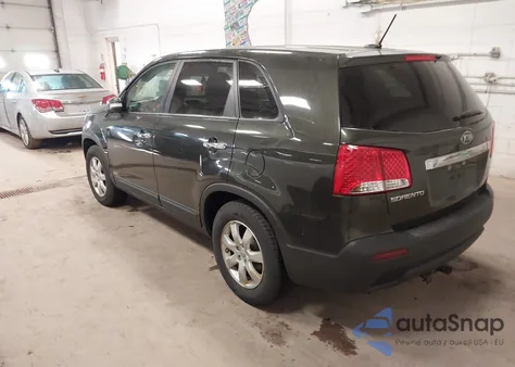 2012 Kia Sorento Lx из США, поврежденный, VIN 5XYKTDA63CG264158